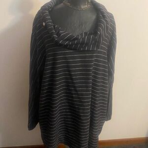 tulip Gray/White pinstripe Cotton cowl neck tunic, size XL